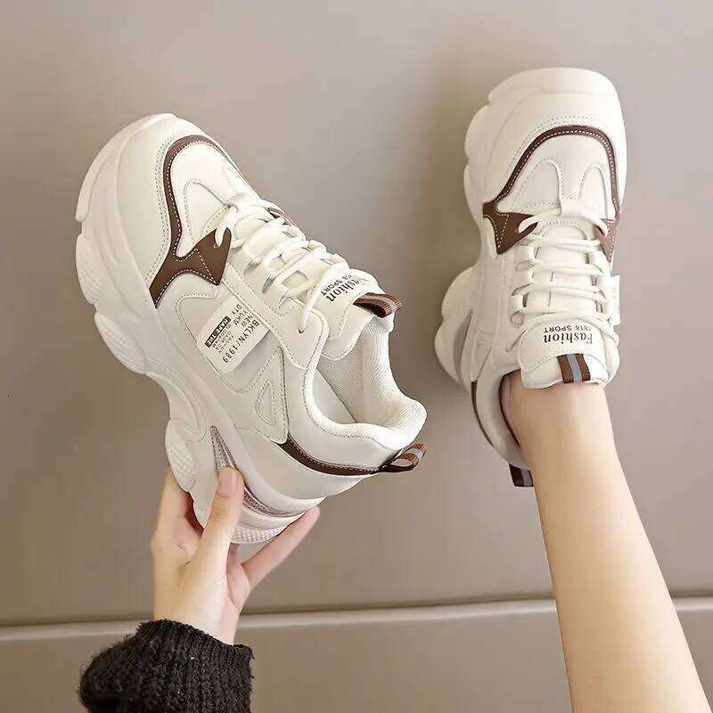 Women Thick Bottom Ultra-light Sneakers New Spring Autumn White Sports Casual Woman Comfort Breathable Running Shoes