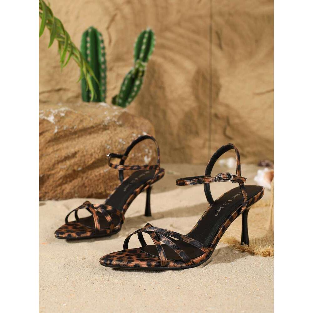Women's fashionable, elegant, comfortable, simple and versatile high heels, peep-toe breathable stilettos.