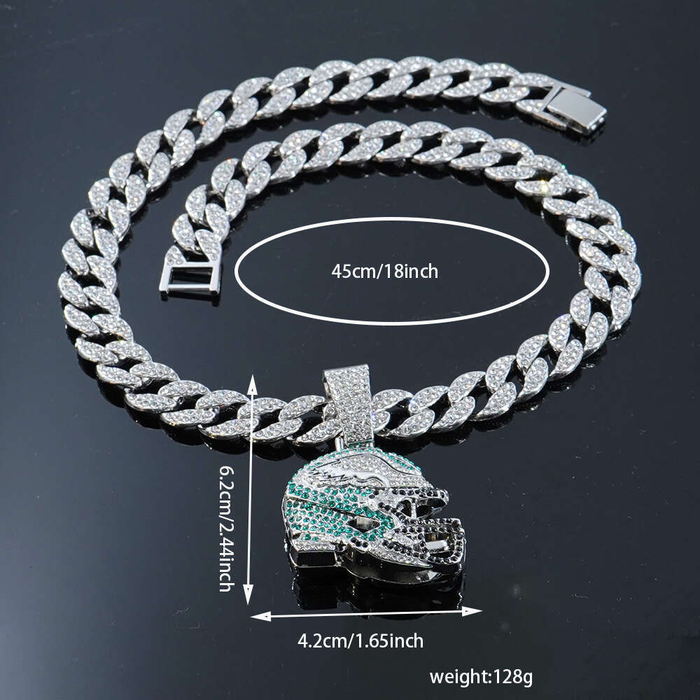 Hip-hop diamond-encrusted football helmet pendant, high-quality electroplated alloy, hip Cuban chain necklace pendant jewelry