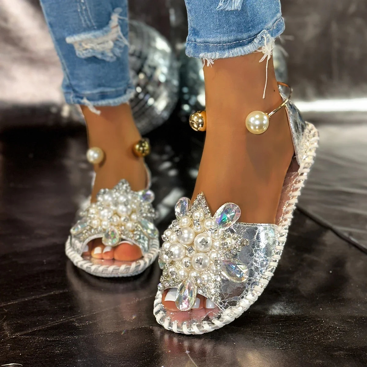 Women Fashion Sandals Lightweight Outdoor Slippers 2026 Casual Open Toe Sandals Summer Anti-slip Trend Shoes Women 260305