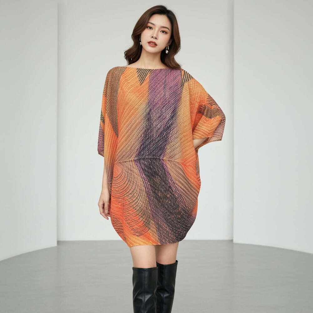 Miyake-style pleated printed for women, new summer model with off-the-shoulder neckline, bat Designer sleeves, loose fit, plus size, mid-length dress