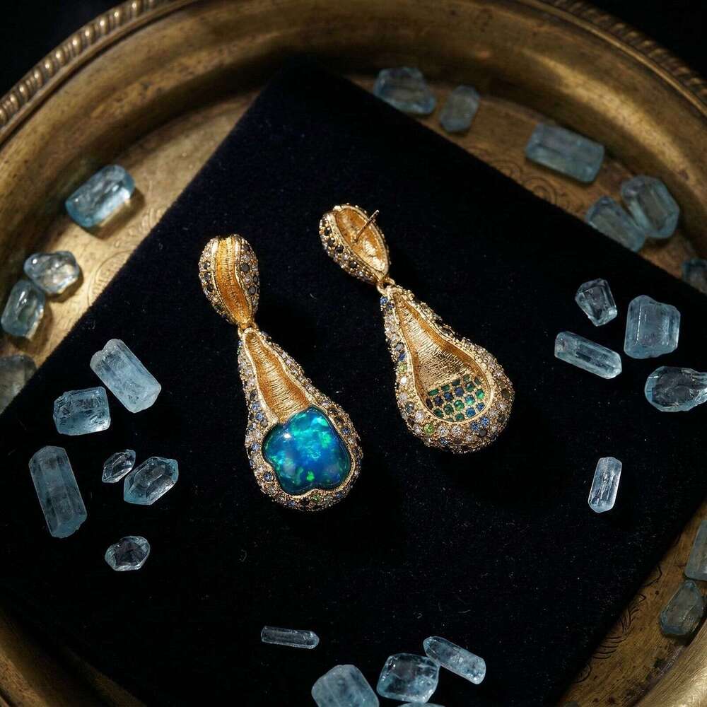 Vintage Blue Platinum Resin Pendant Earrings Irregular Exaggerated High-End Niche Design Earrings Jewelry High-Quality