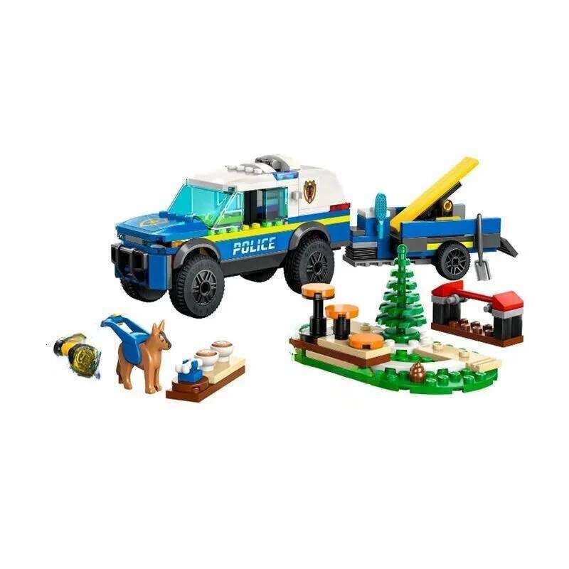 Suitable for urban series mobile police dog training ground building blocks children's assembly toys boys Christmas gifts Z260306