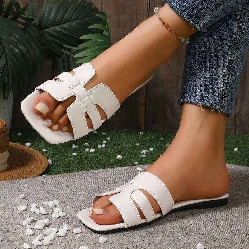 2025 Summer New Solid Color Lightweight Square Open toed Casual Slippers Women's Flat Sandals