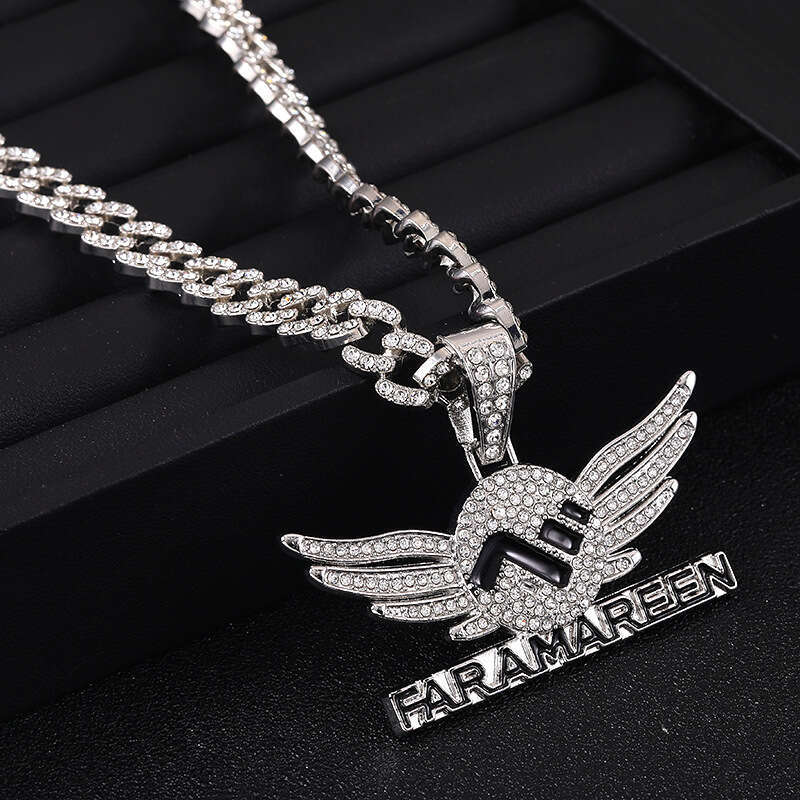 Diamond-encrusted wings, exaggerated necklace with letter pendant, high-quality electroplated Cuban color-retaining, light luxury collarbone chain, wh