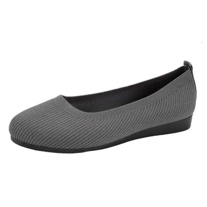 Spring Women's Flat new Knitting Sock Sneakers Breathable Slip on Female Rpound Toe Loafers 36-43 Plus Size Light Shoes