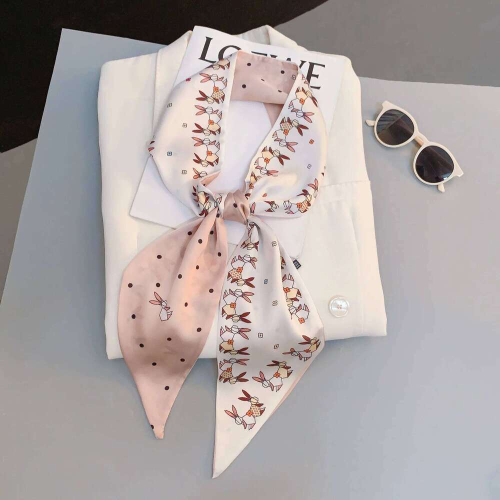 Cute Bunny Print Hair Ribbon Bevel Scarf Women Neck Tie Bag Scarfs Satin Silk Skinny Headscarves Ladies Foulard Floral Bands 26Y0306