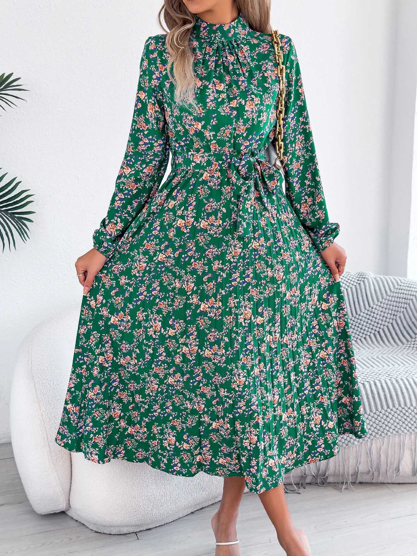 Floral Stand Up Collar Bridesmaid Dress 2026 Spring Summer Elegant Long Sleeve Waist Cinched Pleated Dresses Valentines Day X260306
