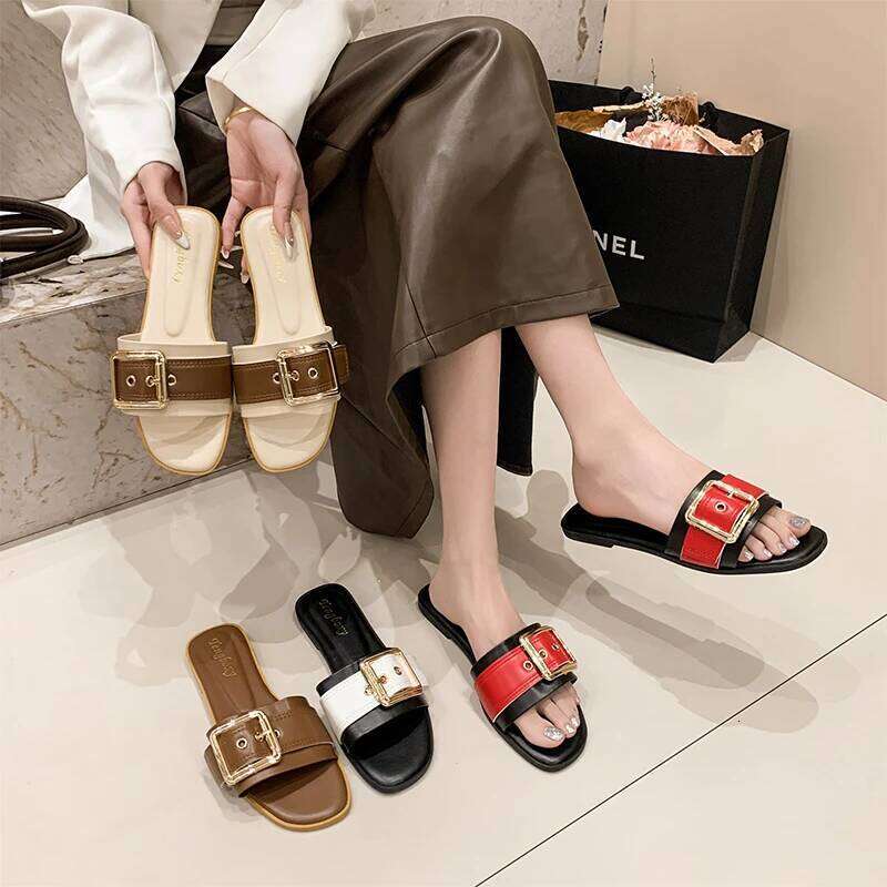 2025 Summer New Fashionable One Word Buckle Design Women's Comfortable Non slip Slippers Casual Flat Heeled Sandals