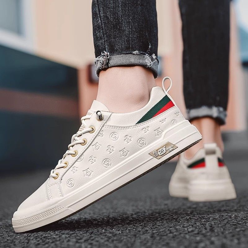 Designer shoes, men's shoes, 2025 summer new trends, versatile sneakers, men's breathable one-foot wear, casual shoes, free shipping