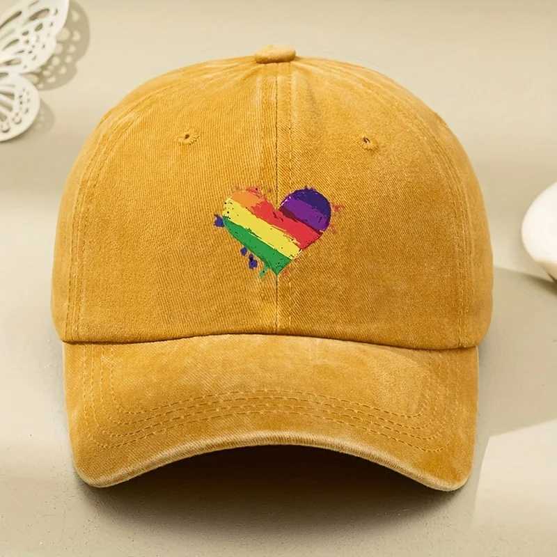 Retro style rainbow heart-shaped printed baseball cap with sun shading and antique design adjustable S260306