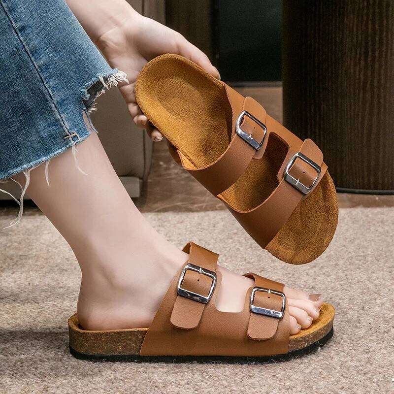 2025 Classic Cork Clogs Slippers Women Soft Footbed Suede Sandals With Arch Support Trendy Beach Slides Home Men Mules