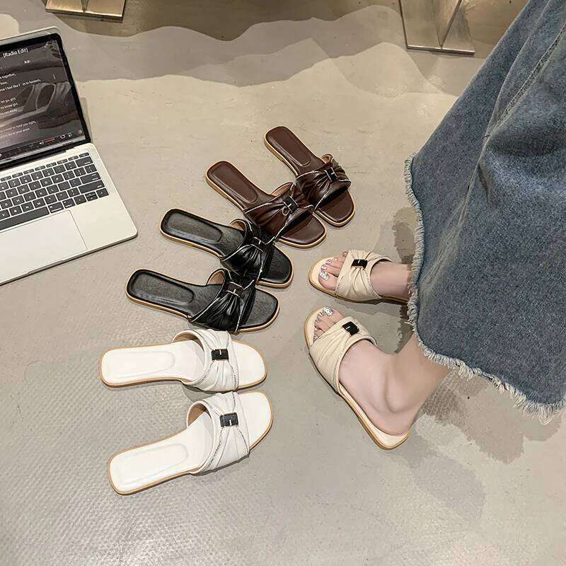 2025 Summer New Women's Fashion Simple Casual Outdoor Comfort Anti-Slip Flat Sandals