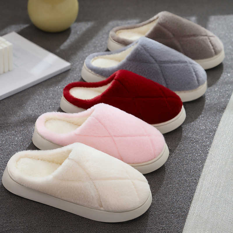 Plush Cotton Slippers for Women Autumn and Winter 2025 New Style Non-Slip Indoor Home Thick Sole Warm Cotton Slippers for Men Winter S260305