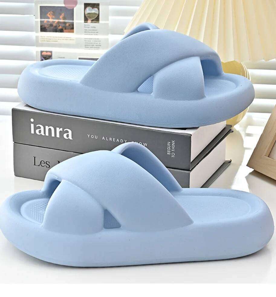 Litfun Women's Platform Slippers 2025 Summer New Outdoor Antiskid Beach Shoes Fashion Crossover Belt EVA House Sandals