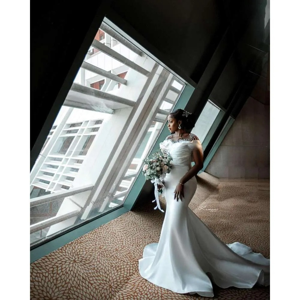 2026 White Mermaid special Dresses for Bride Sheer Neck Sweep Train Pearls Beading Satin Africa Garden Beach Bridal Gowns