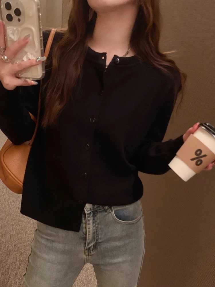 2026 Women Cardigans Sweater Casual Warm Spring Summer O-neck Long Sleeve Single Breasted Slim Fashion Korean Knitwears Tops M260306