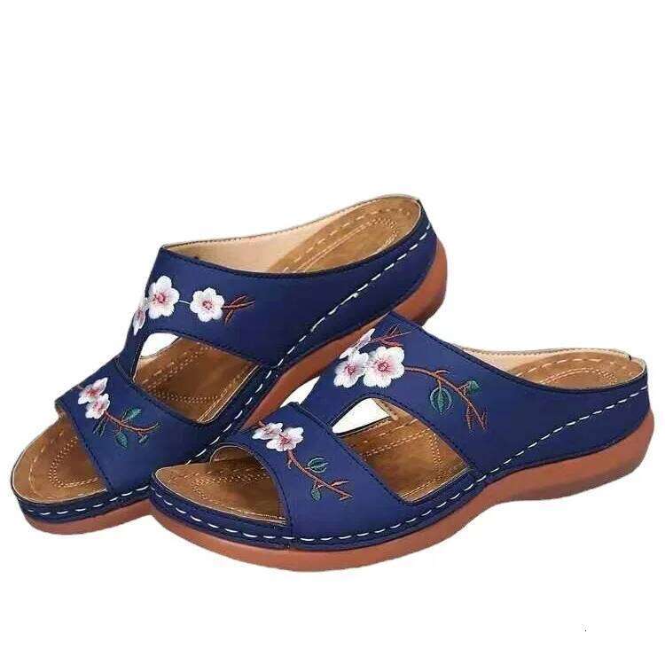 New Women Embroider Flowers Leather Women's Sandals Outdoor Light Casual Wedges Slippers Slip on Summer Shoes for Woman