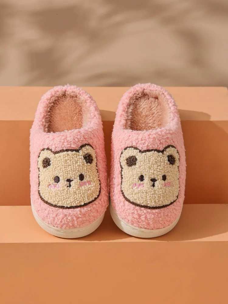 2025 New Boys and Womens Winter Slippers Fashionable Simple and Cute Bear Cotton Slippers Warm Autumn and Winter Home Slippers S260305