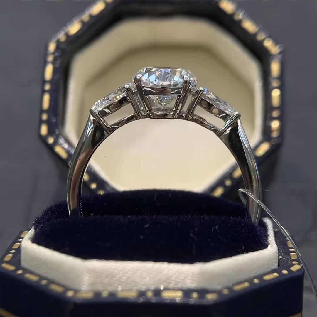 Custom Real Diamond Jewelry 14K/18K Ring Setting Main Stone Bezel Setting 10ct-50ct Womens Engagement and Wedding Ring