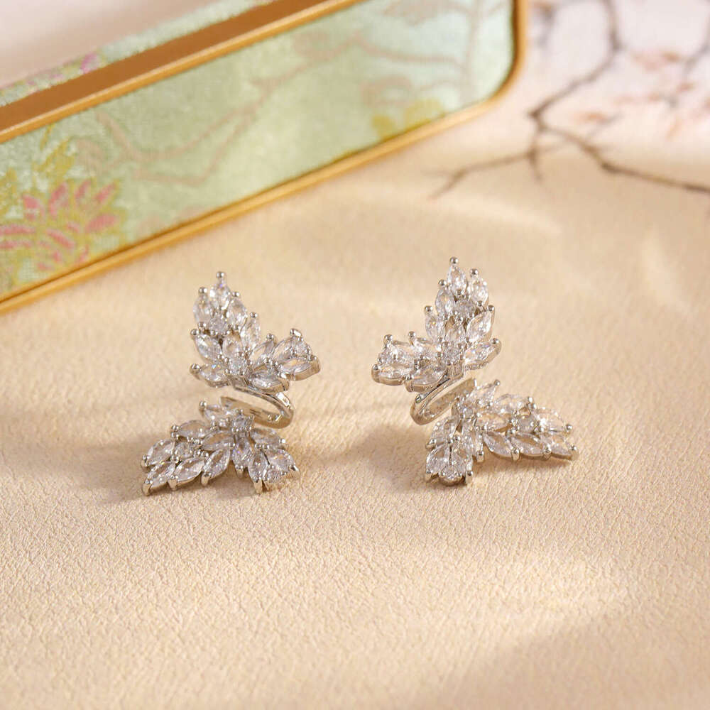 Micro Pave Zircon Earrings S925 Silver Light Luxury Style Elegant Fashion Luxurious High-end Niche Butterfly Earrings
