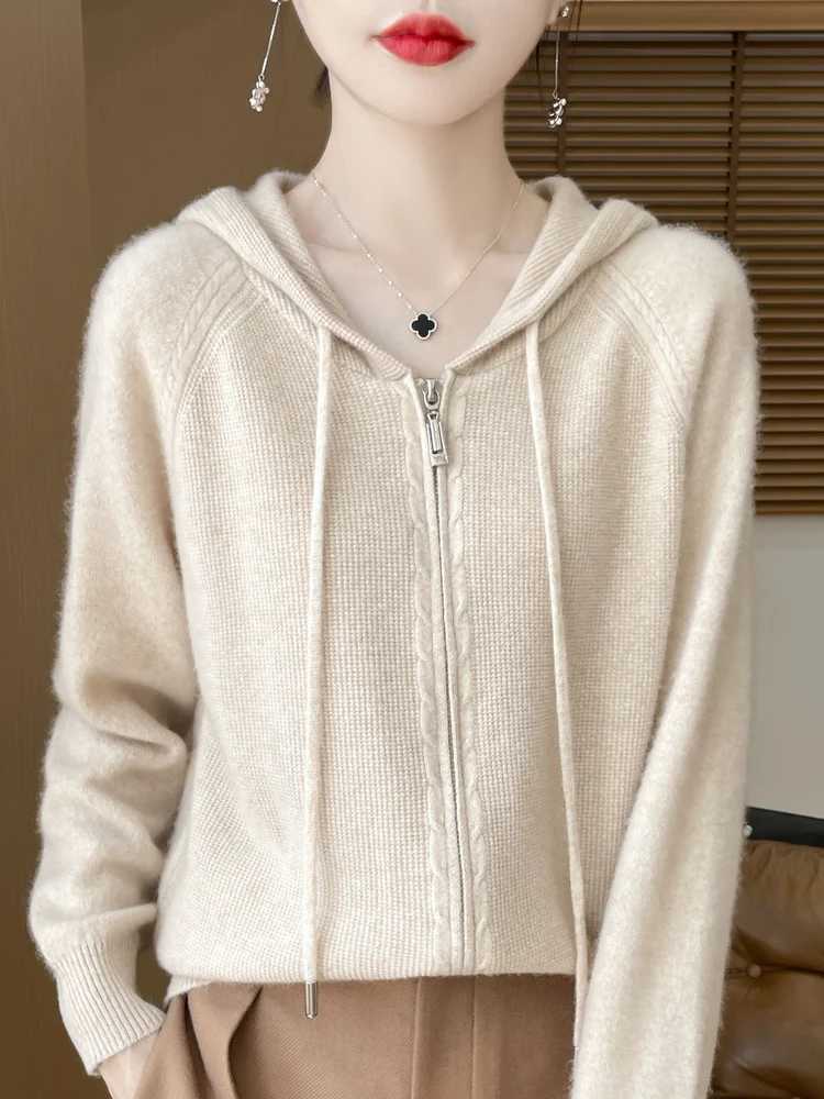 Autumn Winter 100 Merino Wool Sweater Cardigan Womens Hooded Zippers Raglan Sleeve Cashmere Knitwear Casual Chic Clothing Tops M260306