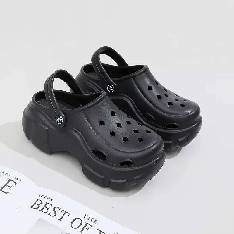New Sandal Slippers DIY Cute Cartoon Clogs Women Mules Summer Beach Sandals Cave Hole Female Garden Shoe For Students Girls