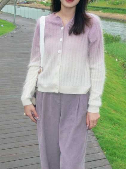 Women Gentle Classic Twisted Knit Cardigan Gold Button Decoration Round Neck Autumn Short Sweater Coat for Lady M260306