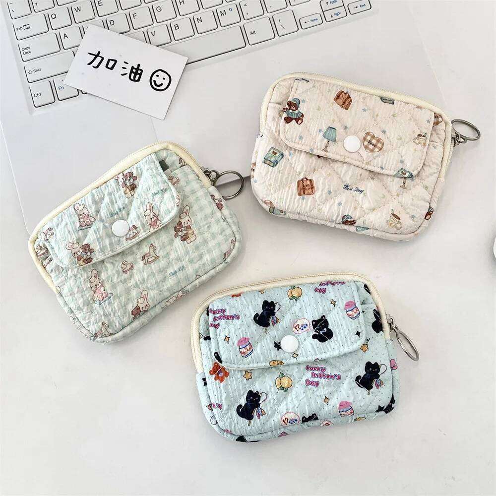 Cute Cartoon Small Travel Cosmetic Lipstick Earphone Card Portable Storage Bag Purse Women Gift Pouch In Make up Bags Organizer C260304