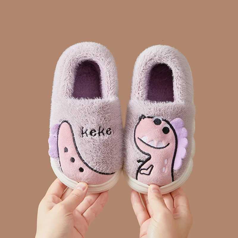 Fashion Girls Shoes 2025 Winter New Kids Boots Fashion Versatile Boys Slippers Comfort Versatile Girls Home Cotton Slippers S260305
