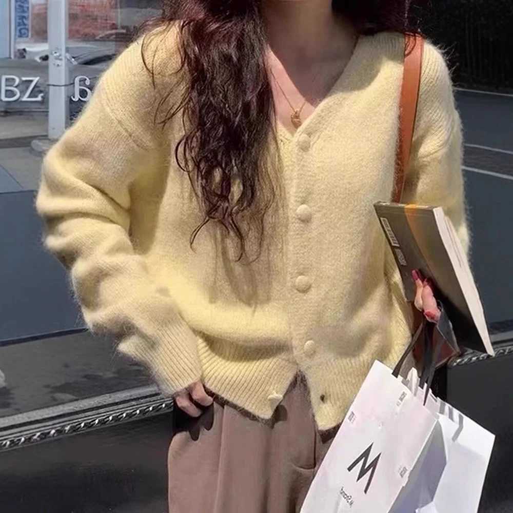 Spring Autumn Vintage Green Knitted Sweater Womens Lazy Style Single Breasted Cardigan Coat Soft V-neck Long Sleeved Top M260306