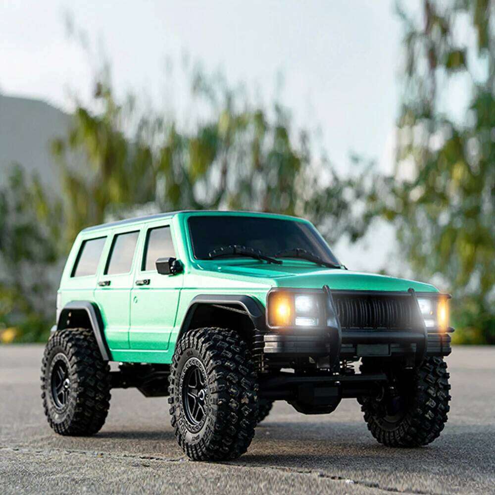 C8809 1/18 RC 2.4G Remote Control Crawler 4WD Electric Climbing Off-Road Model Car Toys for Children C260305