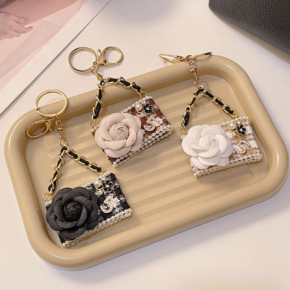 Luxury Version Fashionable Camellia Model Keychain Creative Handmade Car Women's Bag Pendant Accessory Gift