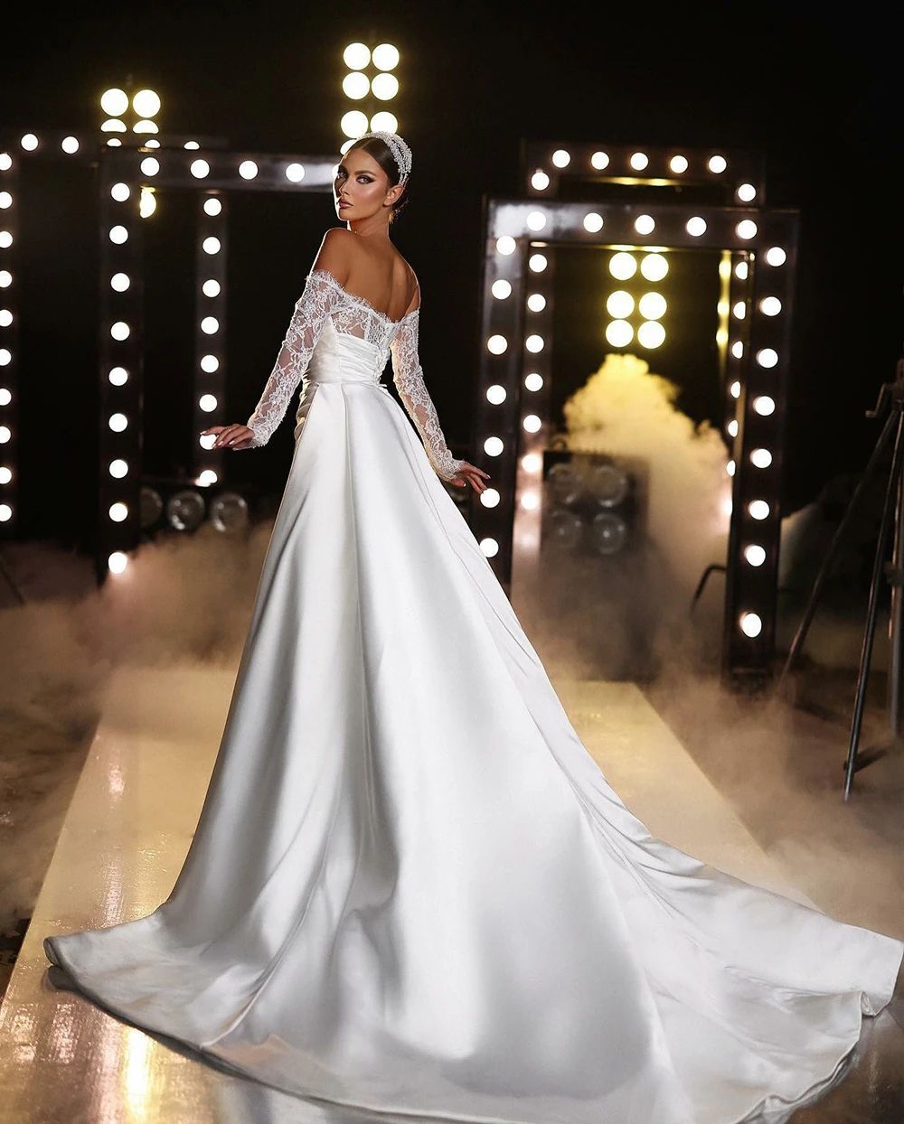 2026 Modern Wedding Dress Detachable Train Off Shoulder Long Sleeves Sweetheart Mermaid Bridal Gowns Vestido De Novia Custom Made