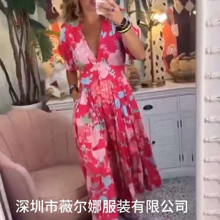 2026 New Plus Size Super Elegant High-Stretch V-Neck Floral for Beach Vacation, Loose Long Dress