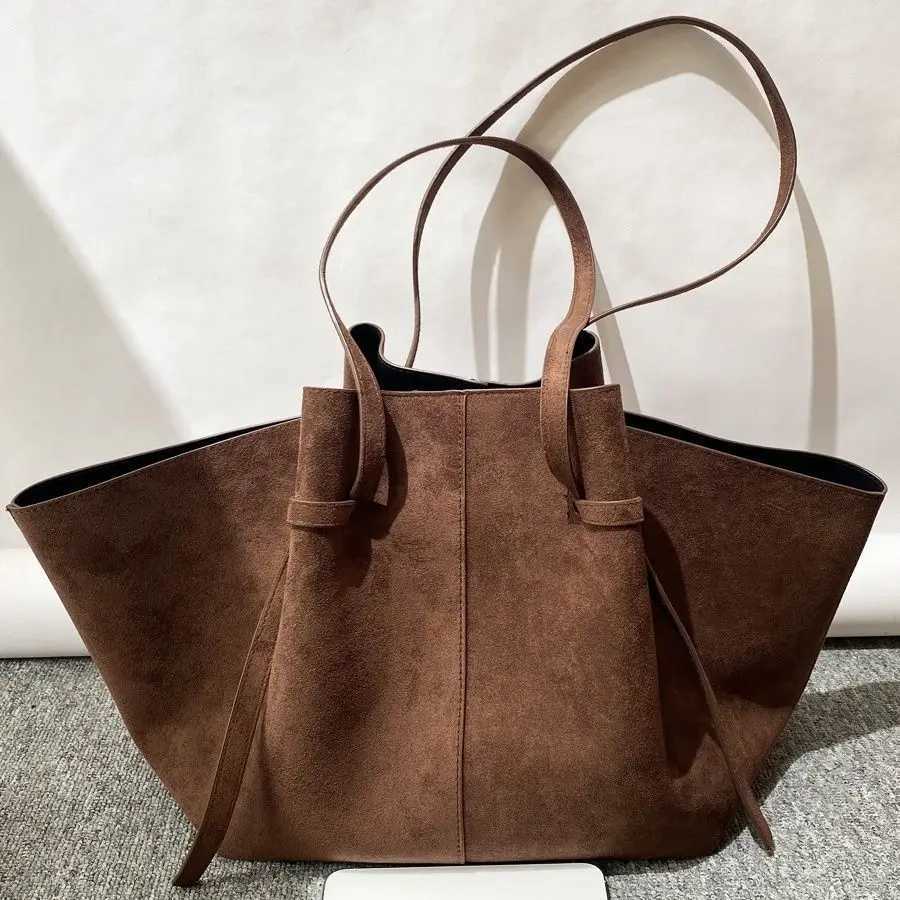Faux Suede Womens Tote Bag Large Capacity Shoulder Bag Designer Handbag Wing-shaped Storage Bag Chic Frosted Shoppingbag H260306