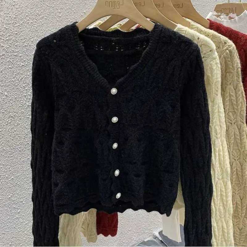 Xiaoxiangfeng Knitted Cardigan Sweater Womens Spring and Autumn New Style Look Thin and Elegant High End Design Top M260306