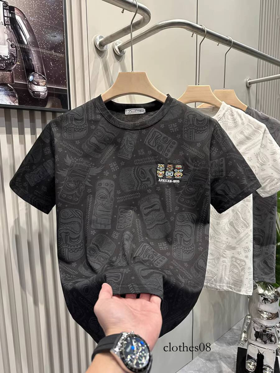Men's short-sleeve t-shirt 2025 summer new style, men's full-body cartoon print slim-fit half-sleeve t-shirt, pure cotton top