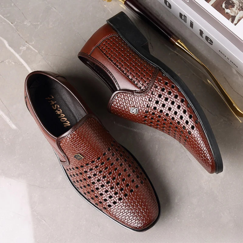 Summer Mens Loafers Breathable Mens Leather Shoes Soft Soles Male Casual Shoes Slip-on Oxford Shoes Business Zapatos De Hombre 260305