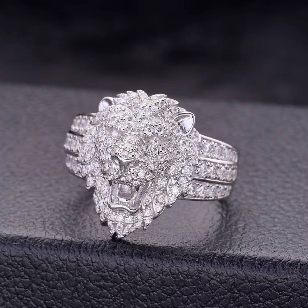 New Arrival Hiphop Fashion Fully Iced Out VVS Moissanite 925 Sterling Silver Mens Lion Ring