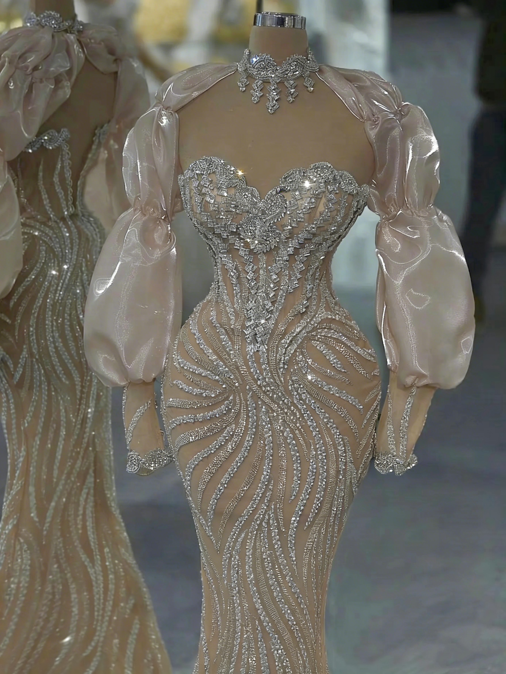 Exquisite Mermaid Evening Dresses For Women Sequins Crystal Gown Sweetheart Neck Long Sleeves Sweep Train Dress Party Custom Made