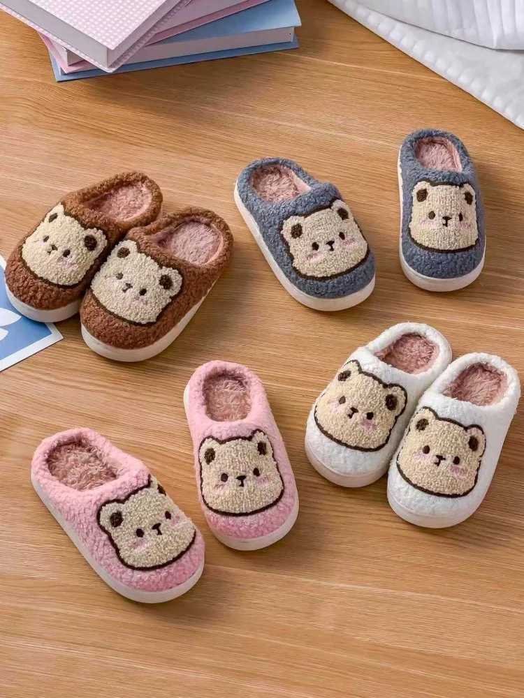 2025 New Boys and Womens Winter Slippers Fashionable Simple and Cute Bear Cotton Slippers Warm Autumn and Winter Home Slippers S260305