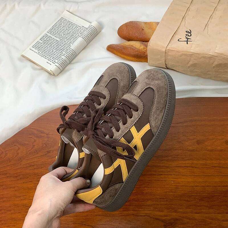 2025 Spring and Autumn New Women's Comfortable Soft Flat Fashion Retro Casual Shoes
