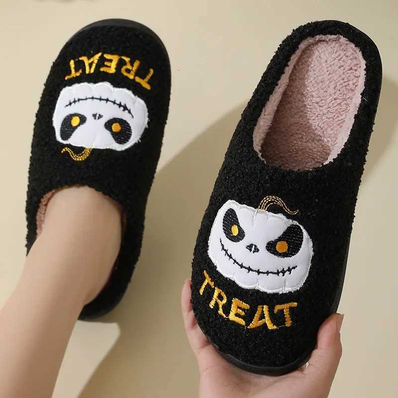 Winter Slippers for Men Halloween Cartoon Pumpkin Pattern Cozy Home Slippers Indoor Plush Slipper Women Non-slip Livingroom Shoe S260305