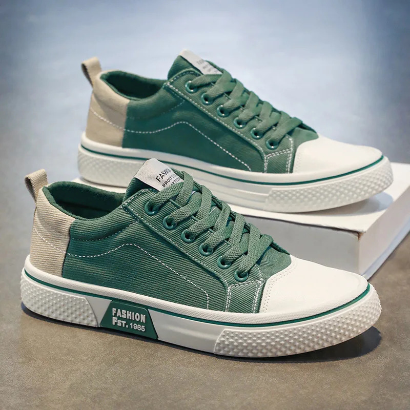 2026 Summer Mens Breathable Versatile Skateboarding Shoes Mens Soft Bottom Casual Sports Trend Fashion Canvas Shoes 48size 260305