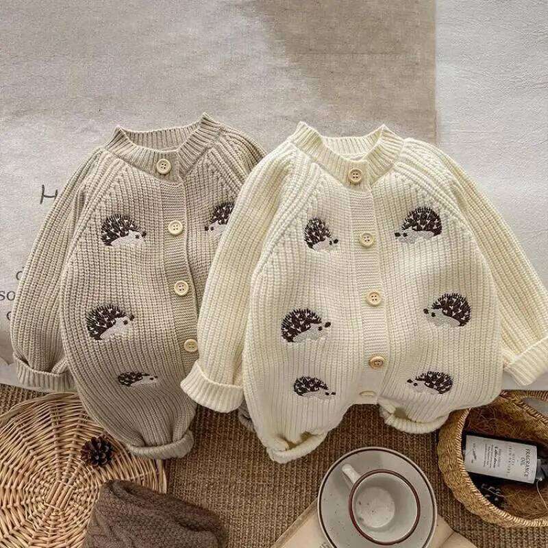2025 Winter New Baby Long Sleeve Knitted Romper Cartoon Embroidery Infant Boy Girl Thick Warm Jumpsuit Newborn Toddler Clothes Z260306