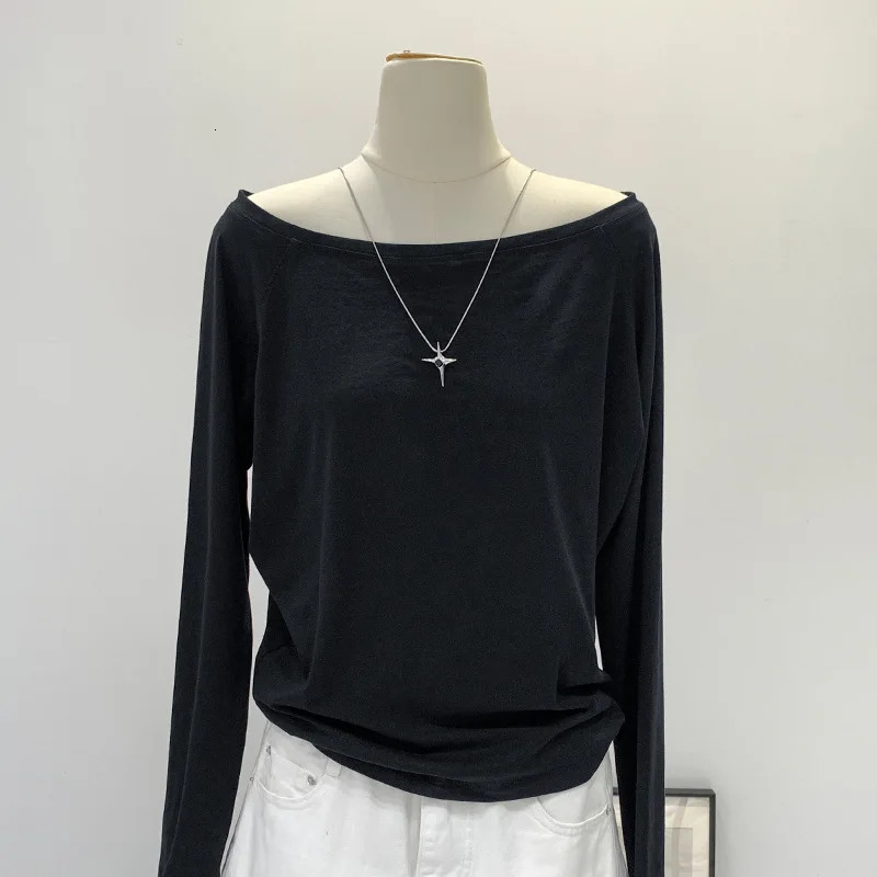 Autumn Winter One Shoulder Cotton Long Sleeve Slant Shoulder Womens Clothing Style Interior Wide Truffle Shoulder Base Shirt 260306