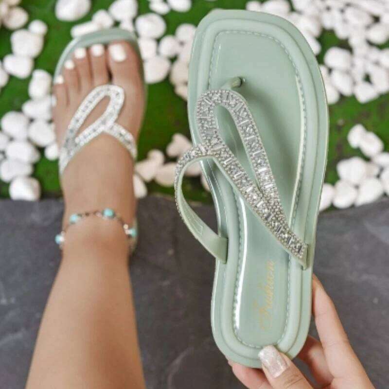 Summer Woman Ladies' Casual Flat-soled Diamond Clip Toe Slippers Luxury Slides Low Platform Rubber Flip Flops Beach Designer