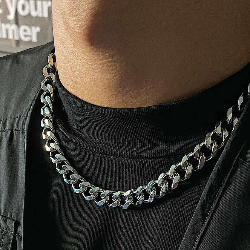 Titanium Steel Necklace Cuban Chain Waterproof Sweatproof Non-Fading Accessories Niche Personality Design High-End Sense Jewelry