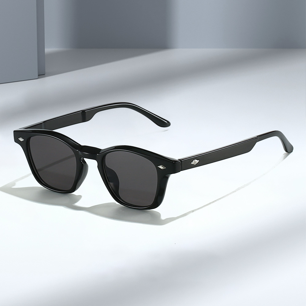 Cool Square Glasses European and American New Style Small Frame Single Beam Trendy Fashion Sunglasses with Studs